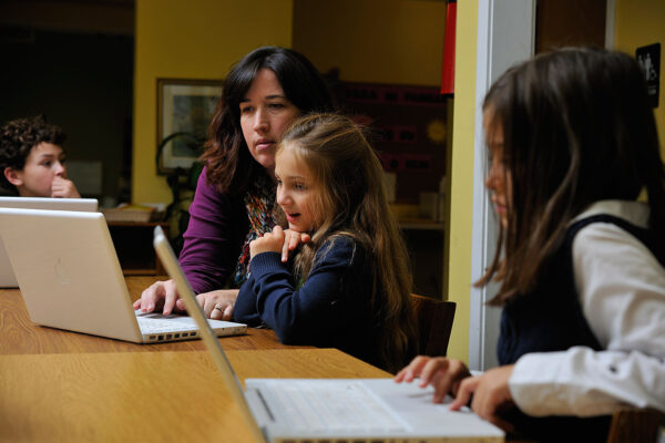 Acorn_DHP1520 Acorn_DHP1520